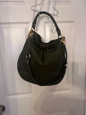 This is a Marc by Marc Jacobs Classic Q Hillier Hobo bag